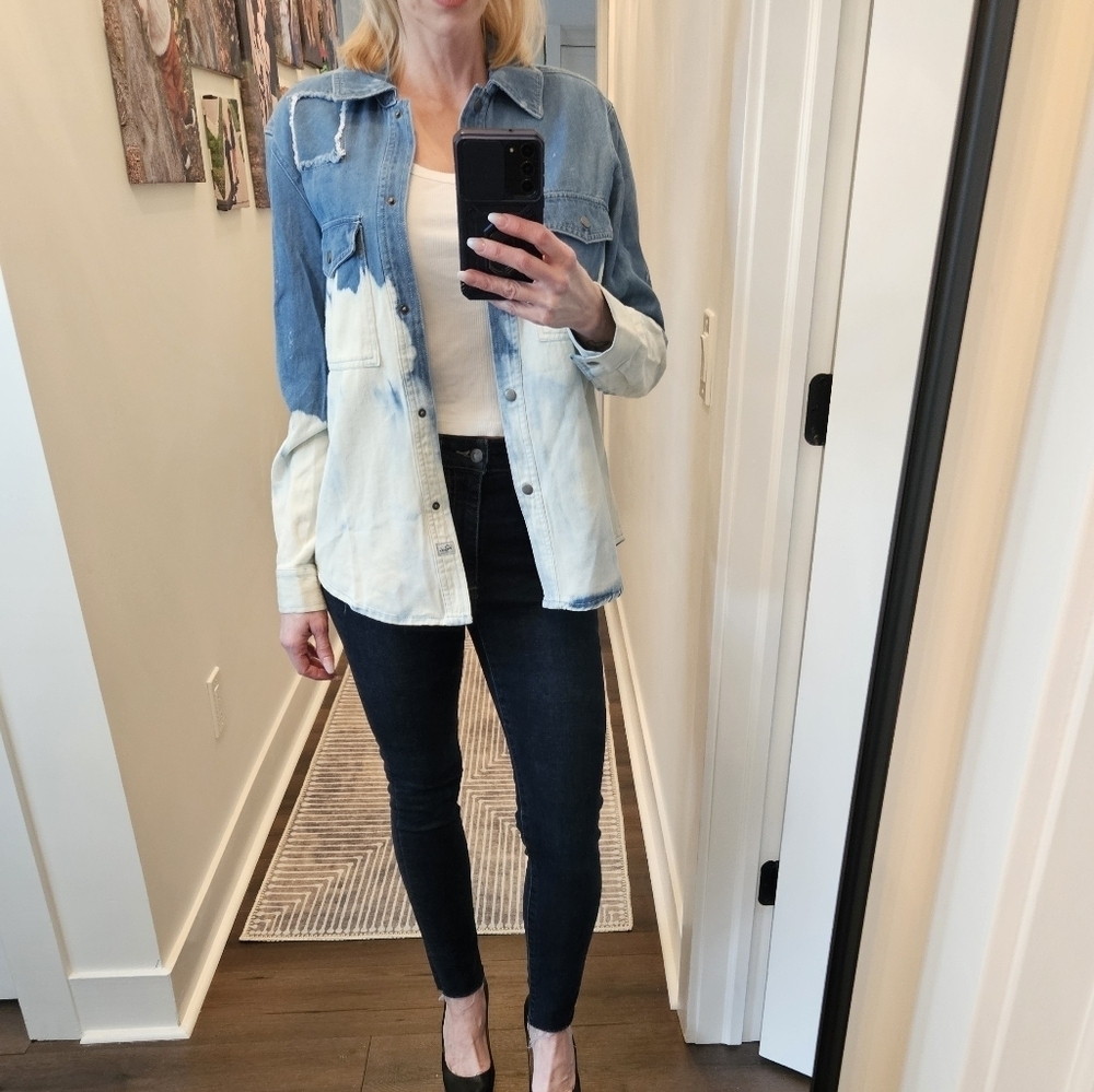 NWT Rails Turner Bleached Denim Shirt - SIZE S - Picture 3 of 14